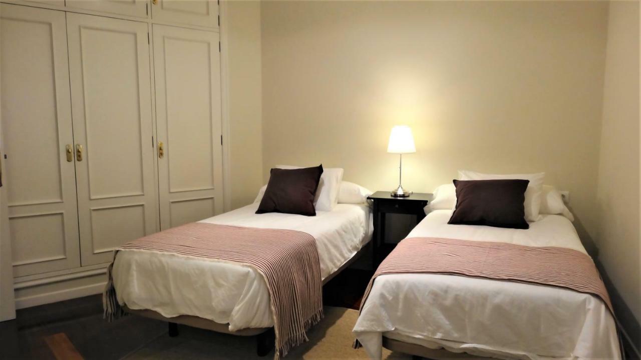 Apartamentos Pontevedra Сан-Сальвадор-де-Пойо Экстерьер фото