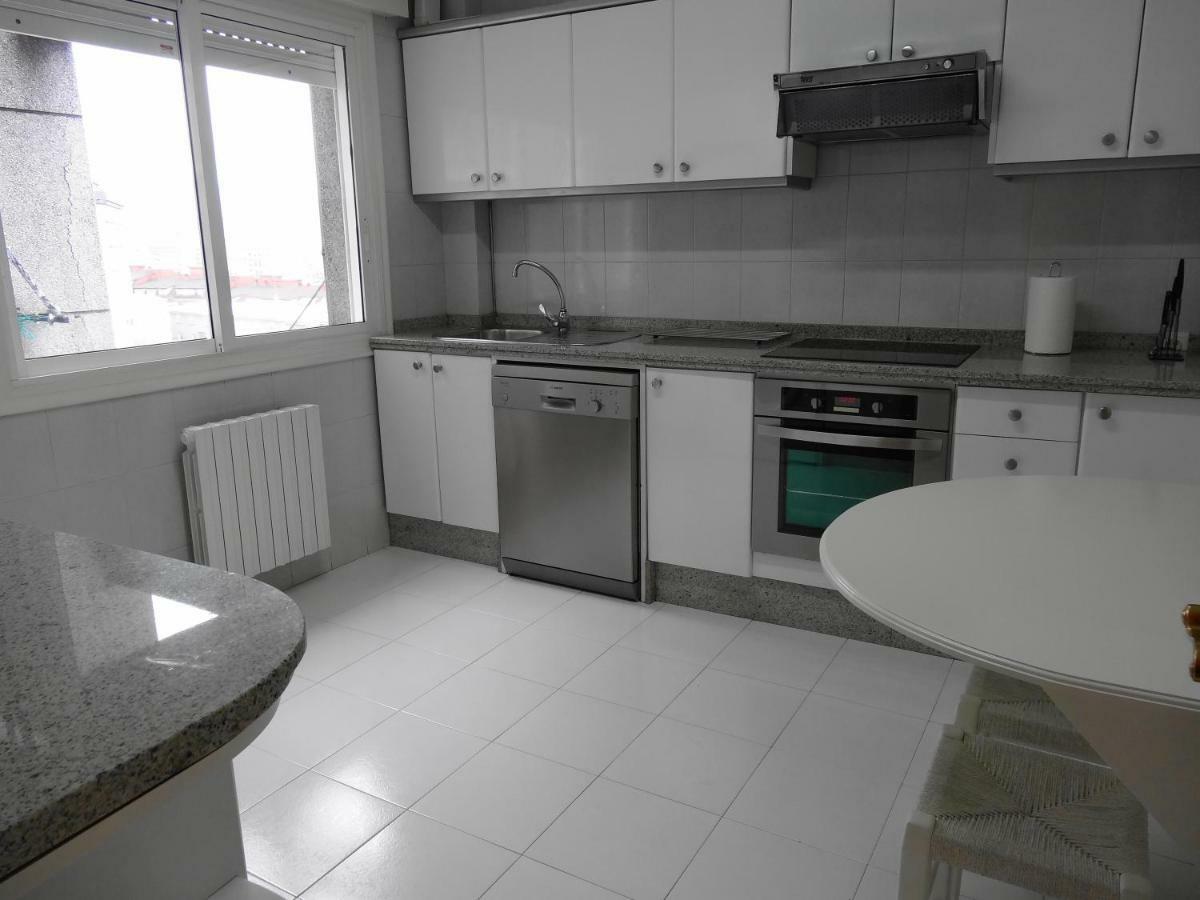 Apartamentos Pontevedra Сан-Сальвадор-де-Пойо Экстерьер фото
