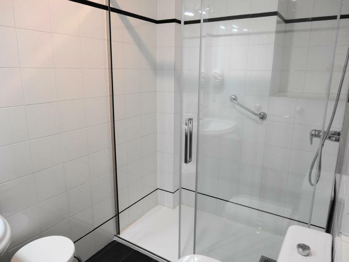 Apartamentos Pontevedra Сан-Сальвадор-де-Пойо Экстерьер фото